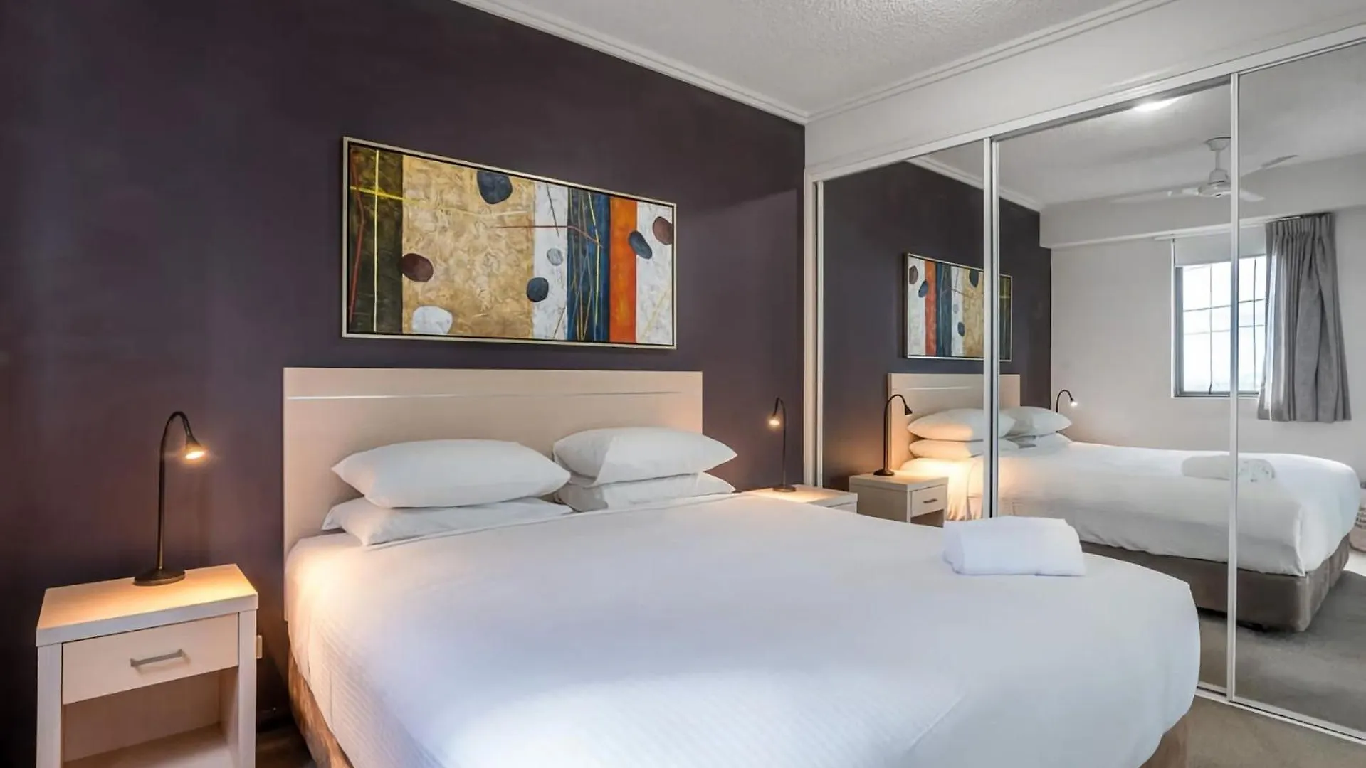 Skyline Sanctuary 1Br Apartment With River Views Brisbane